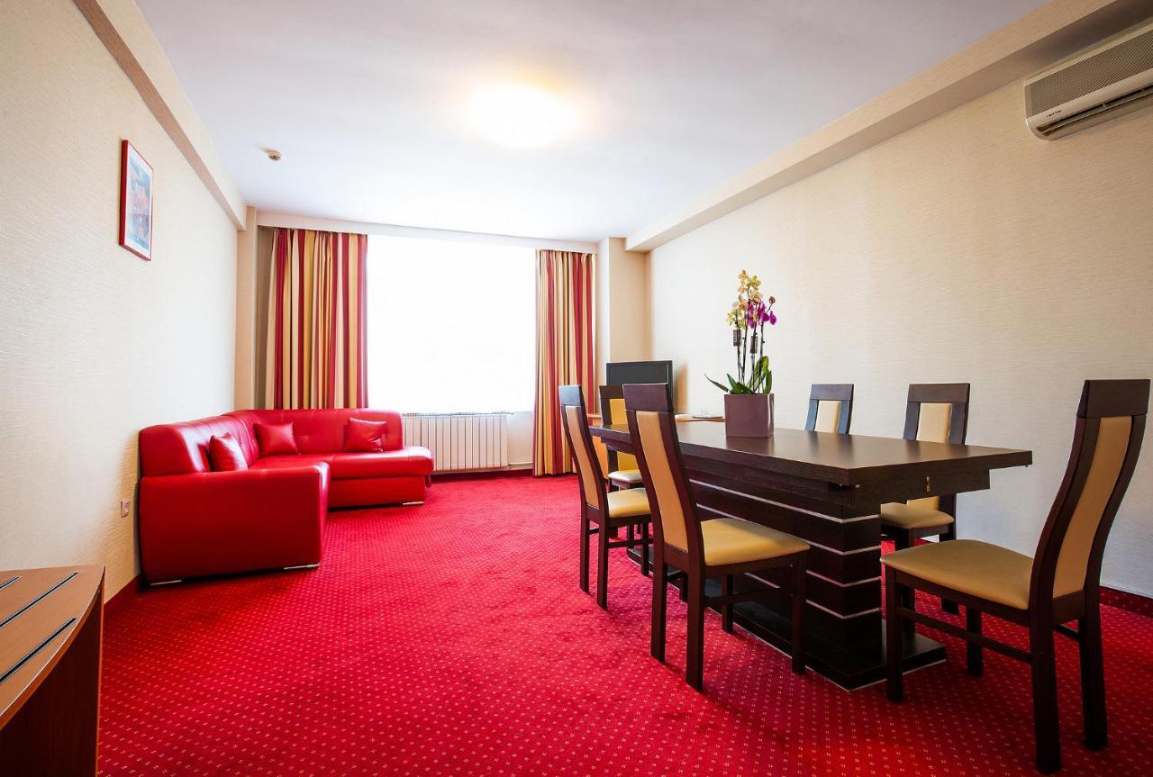 Hotel Dana Satu Mare Exterior foto